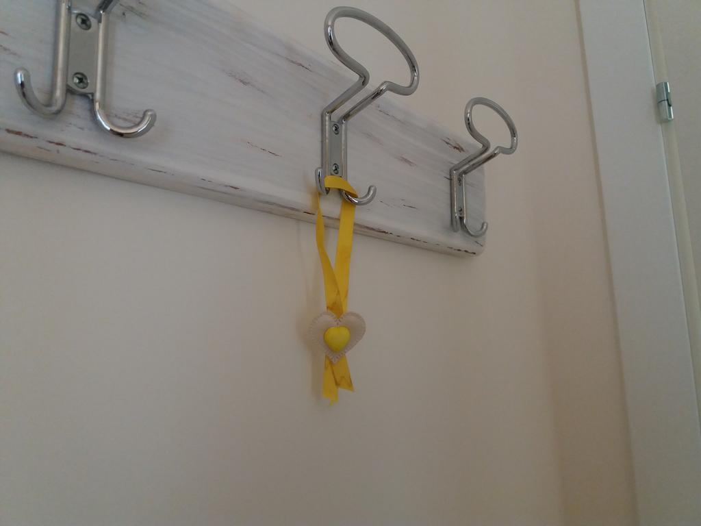 Casa Fiore Наполи Екстериор снимка